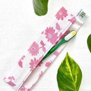 Pochette à brosse à dents fleur rose