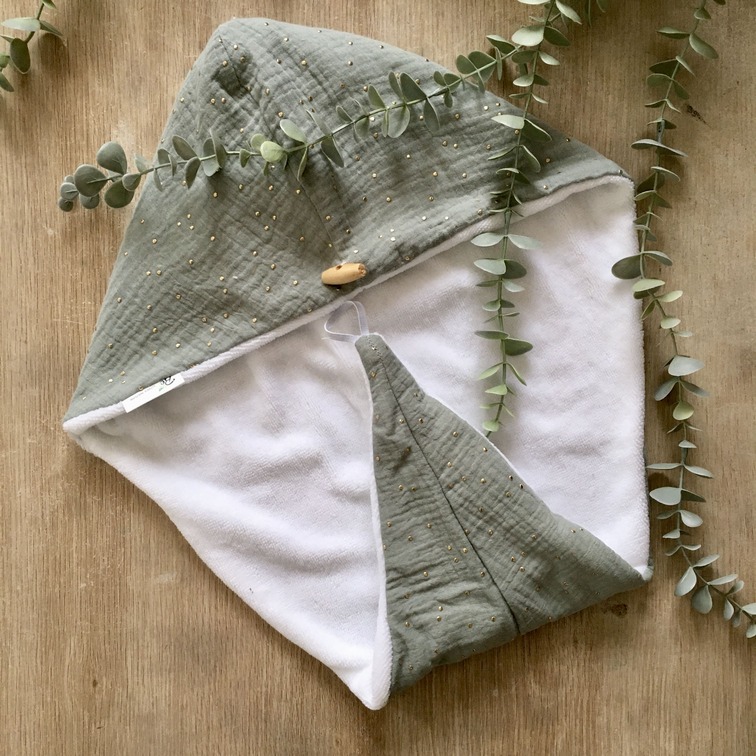 Serviette-Cheveux-en-Bambou-vert amande doré